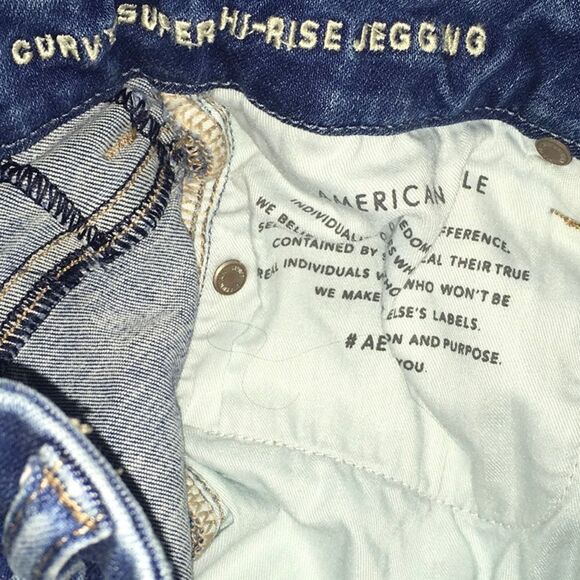 American Eagle jeans women's size 2 long 2L blue curvy super hi-rise jeg… - Picture 8 of 16